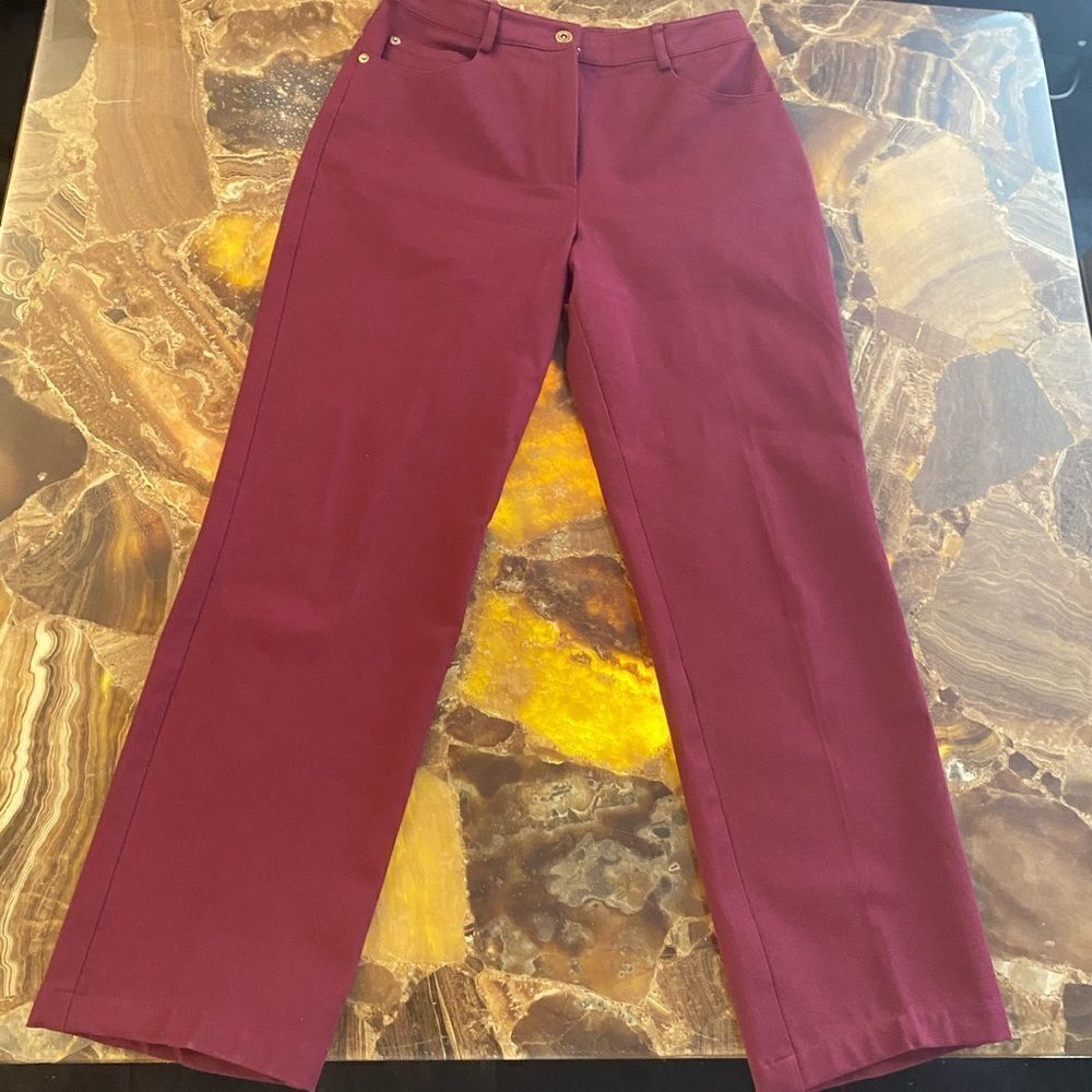 St. John Sport maroon colour jeans, size 6